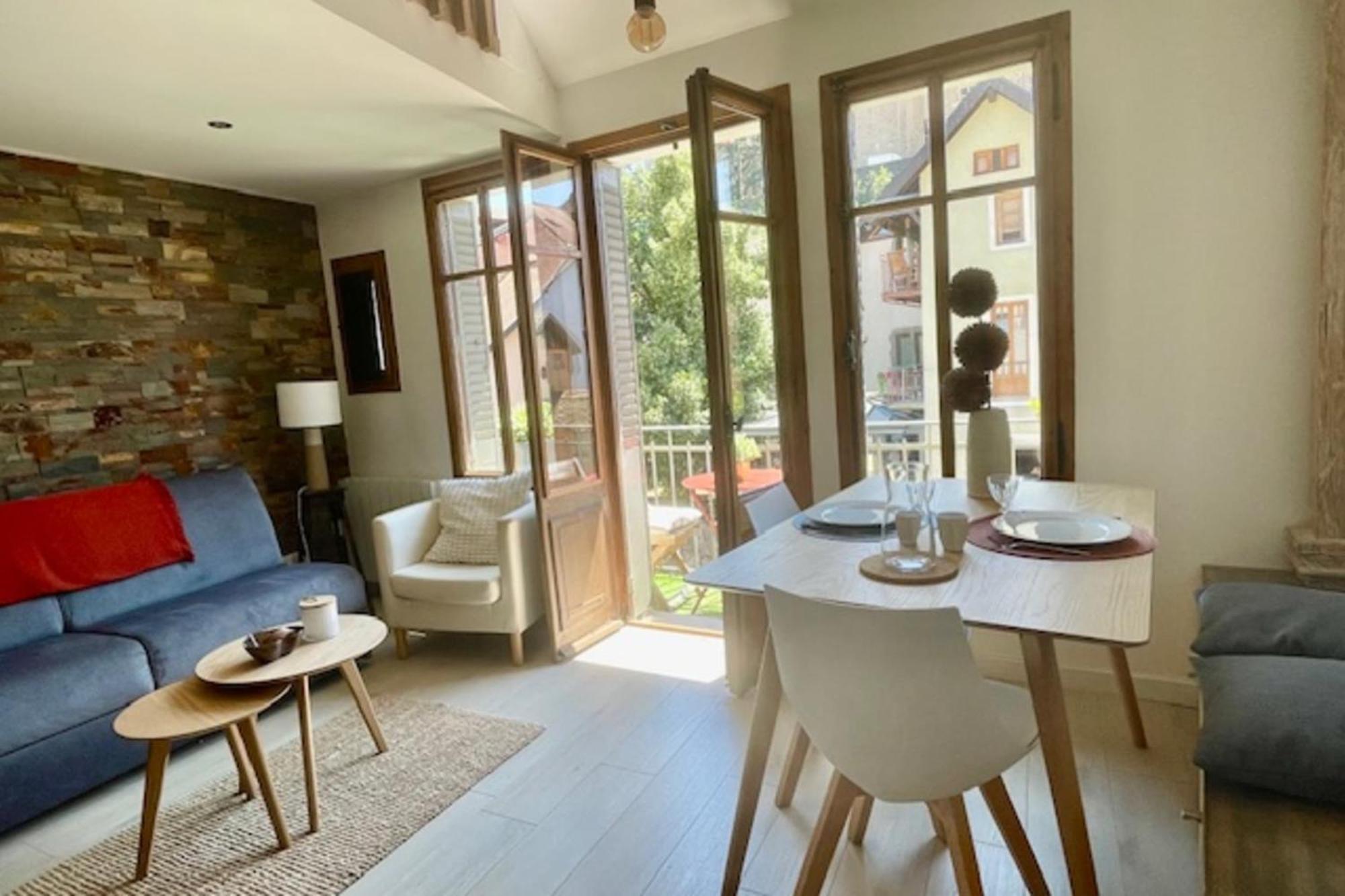 Le Canal - Nice Studio On The Venice Of The Alps Анси Екстериор снимка